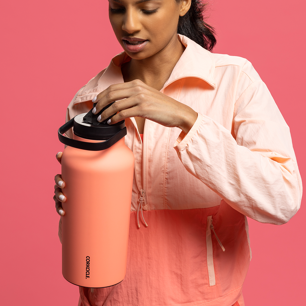 series-a-sport-jug-x5 968dacb42298--05.png