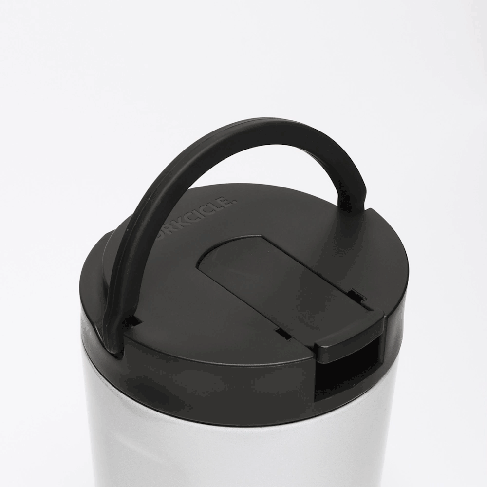 disney-kids-cup-v4 Kids_Cup_28_0906b7b6-4acf-4cb6-8c0d-d15f57c40b85.gif