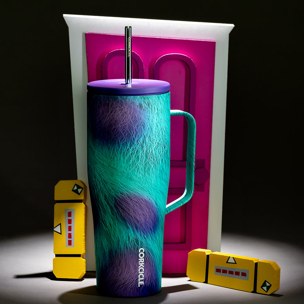 disney-pixar-cold-cup-xl-l4 MonstersInc-Lifestyle-PDP2.jpg